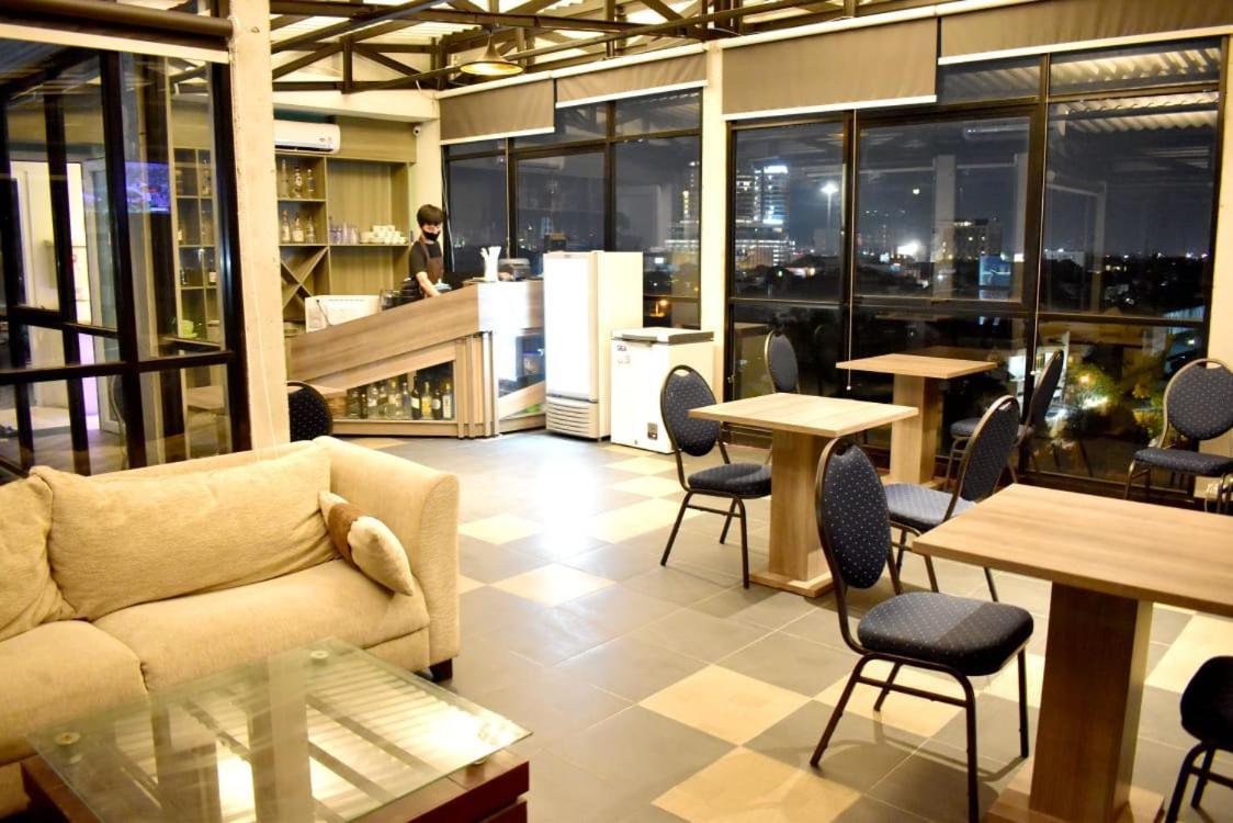 Aruuman Hotel Simpanglima Σεμαράνγκ Εξωτερικό φωτογραφία